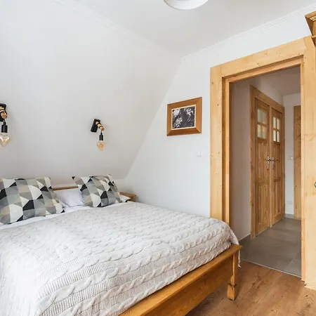 Mango - Przystanek Kuźnice 3* Zakopane