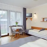 Mango - Przystanek Kuznice 3* زاكوباني