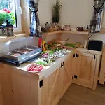Mango - Przystanek Kuznice Zakopane
