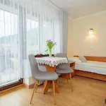 Mango - Przystanek Kuznice Zakopane