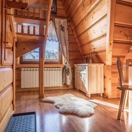 Mango - Przystanek Kuźnice Nocleg ze śniadaniem 3*