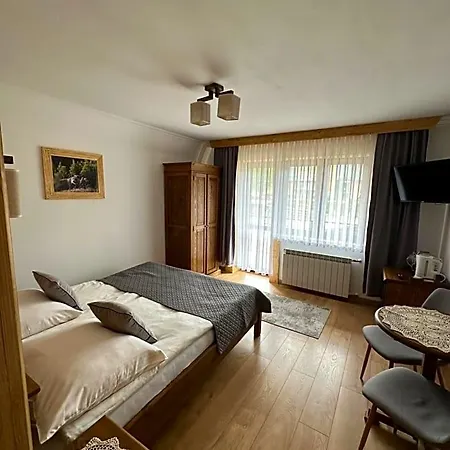 Mango - Przystanek Kuznice Oda ve Kahvaltı Zakopane