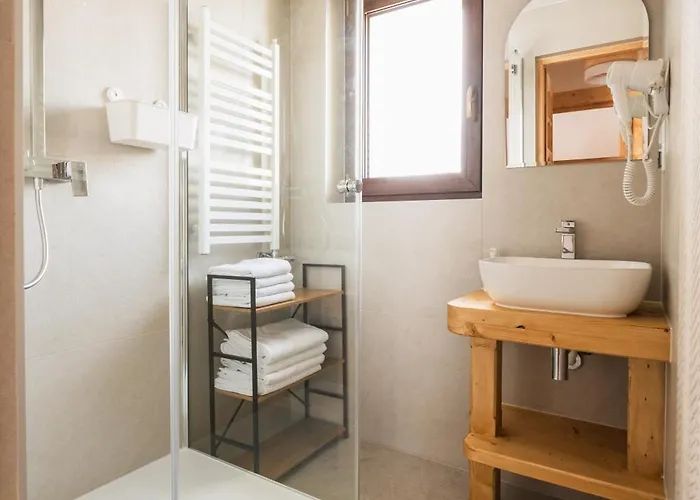 Mango - Przystanek Kuźnice 3*