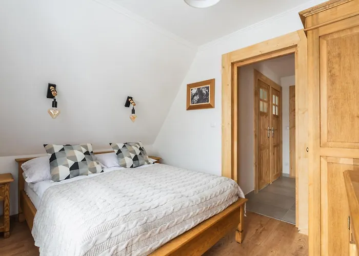 Mango - Przystanek Kuźnice 3* Zakopane