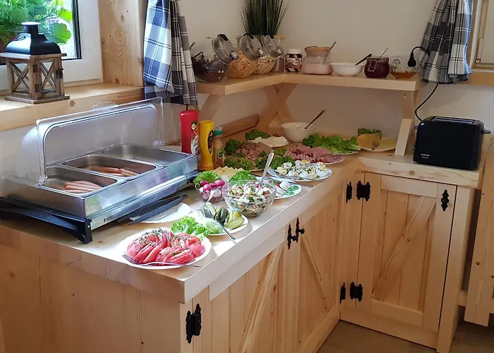 Mango - Przystanek Kuznice Zakopane