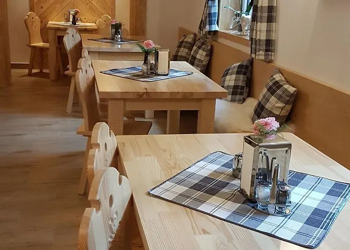 Mango - Przystanek Kuznice 3* Zakopane